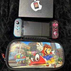 Nintendo switch with accesories